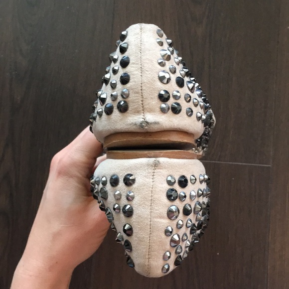 Pointed toe Flat - Picture 5 of 6